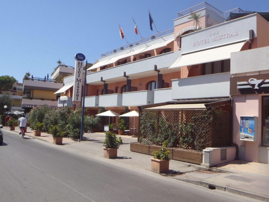 Hotel Mistral