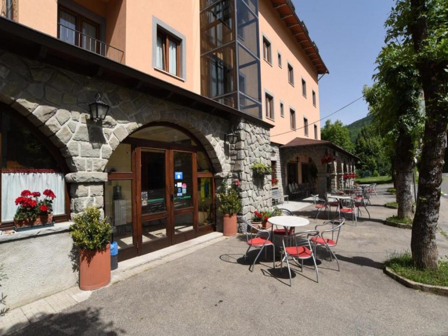 Albergo Bucaneve