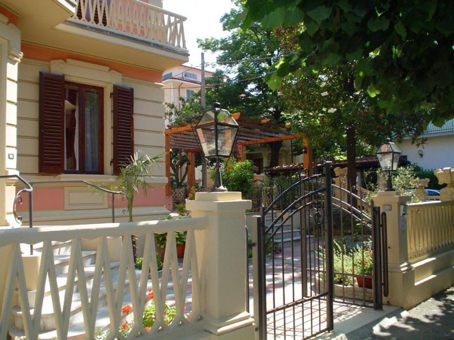 B&B Petit Chateau Montecatini