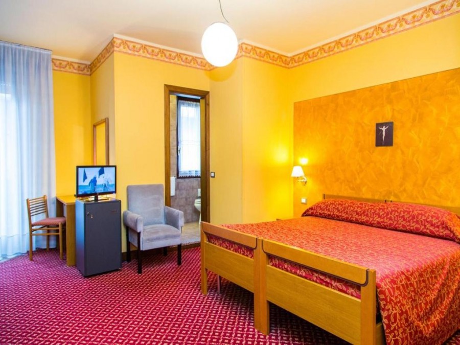 Hotel Diana