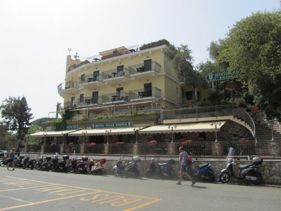 Villa Bianca Resort