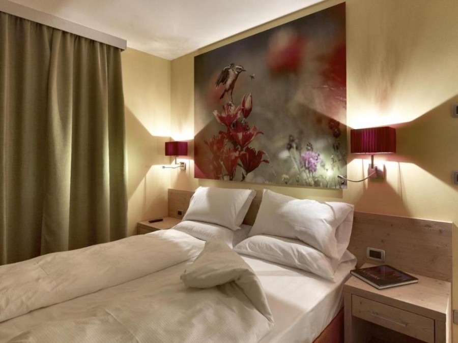 Residence Color Home Suite Apartment