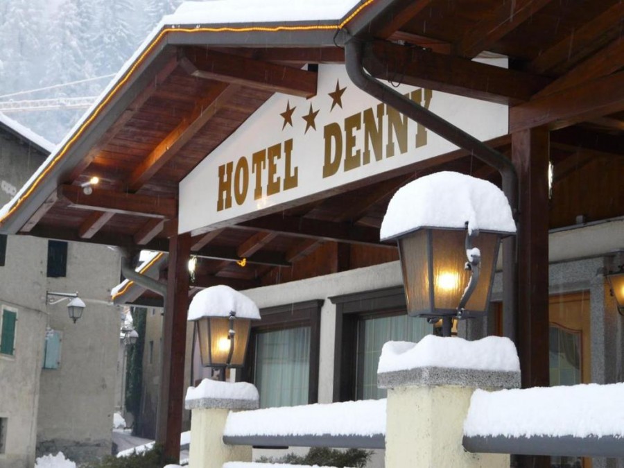 Hotel Denny