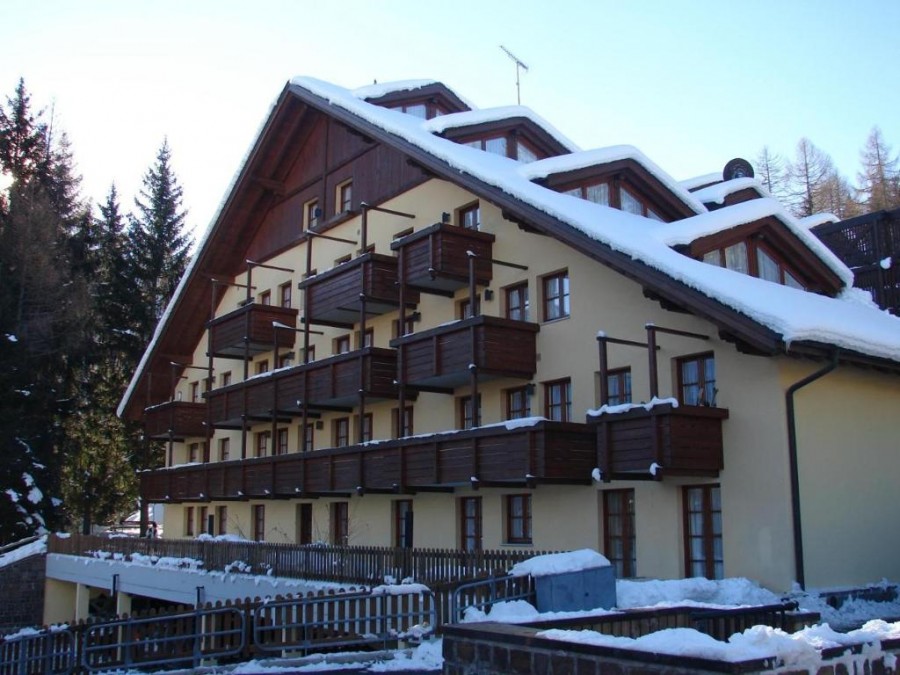 Nevesole Folgarida Resort Aparthotel