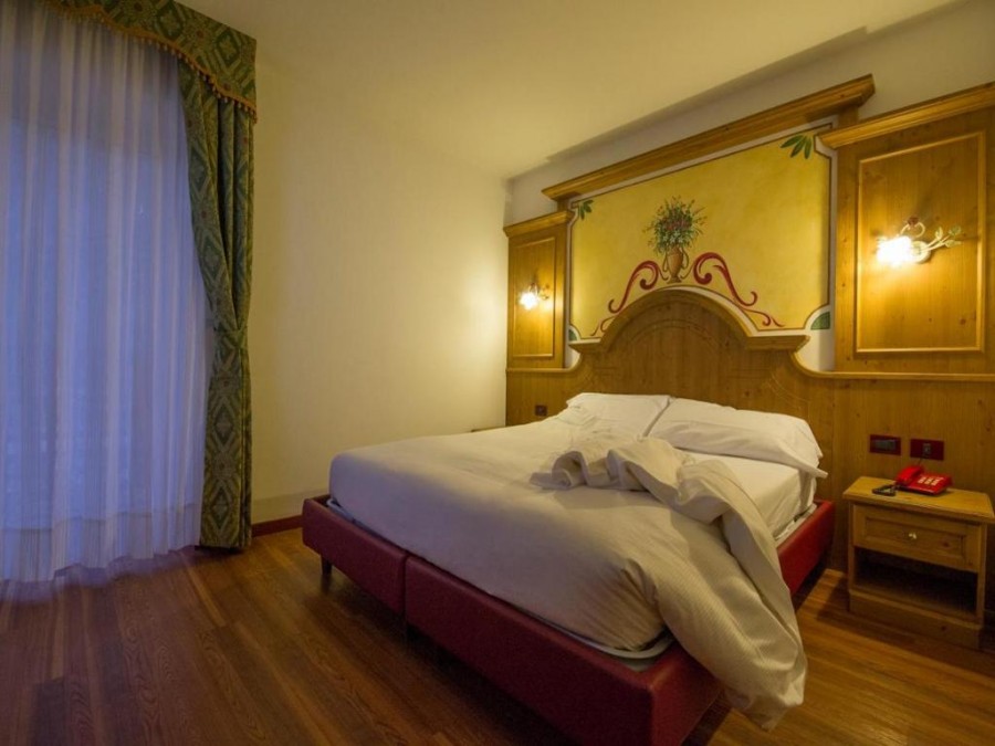 Hotel Orchidea Di Longhi